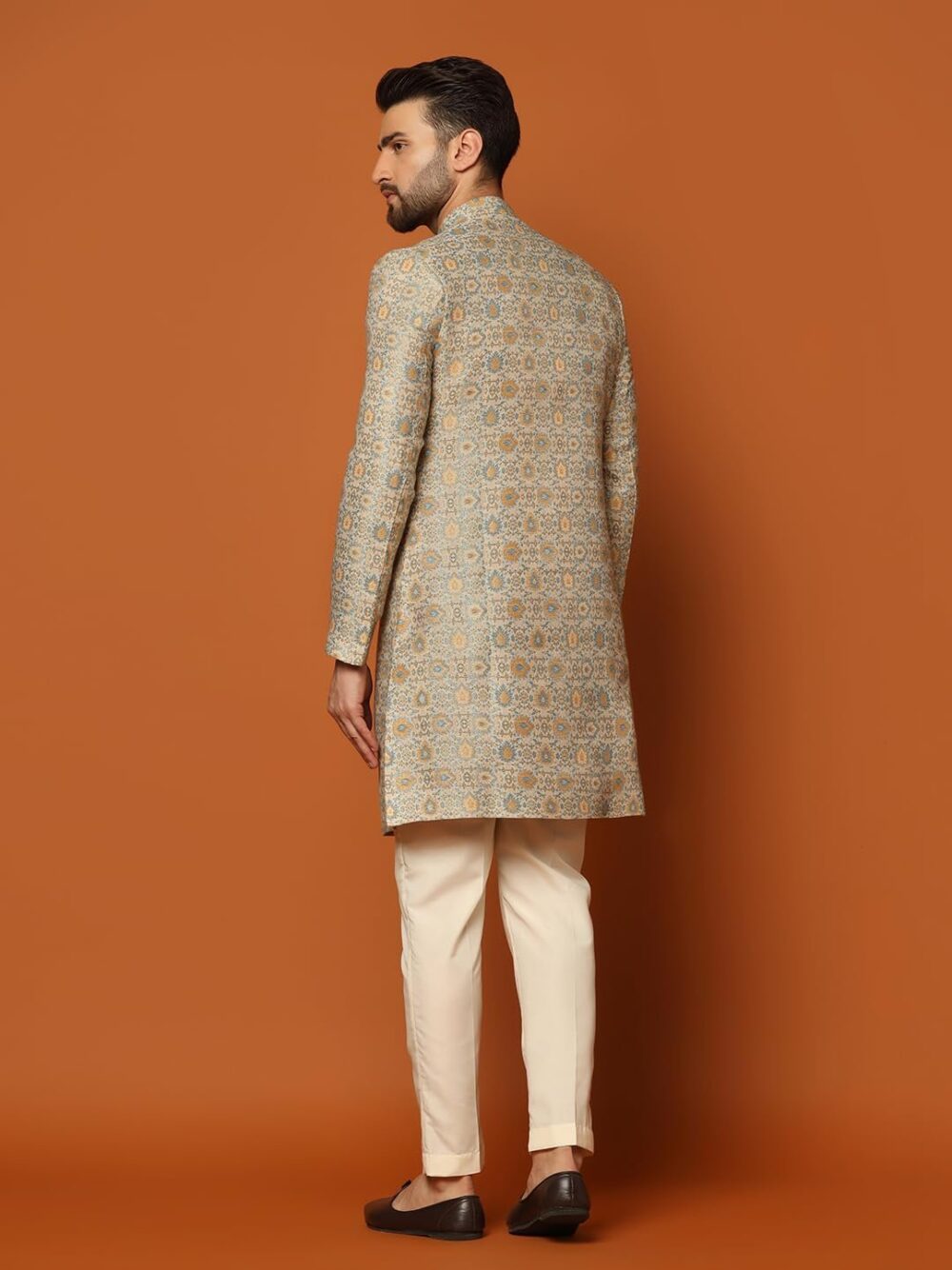 KISAH Men’s Sherwani & Trouser Set – Textured Silk Blend Jacquard Ethnic Wear for Men – Regular Fit Wedding & Festive Look – Dry Clean Only, Multicolour, 40 - Image 5
