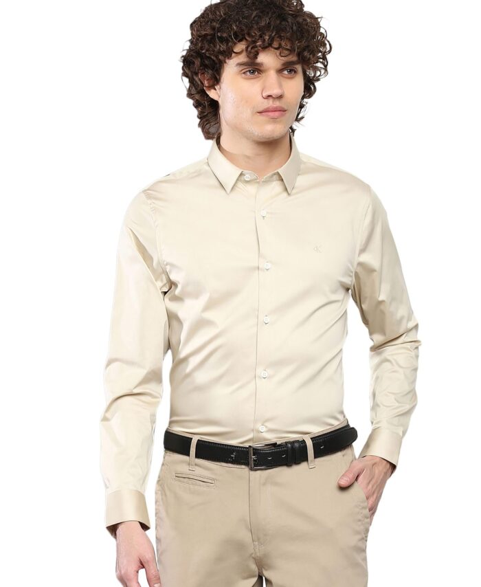 Calvin Klein Jeans Department1070 Solid Slim Fit Shirt (J319744ACI_Classic Beige S)