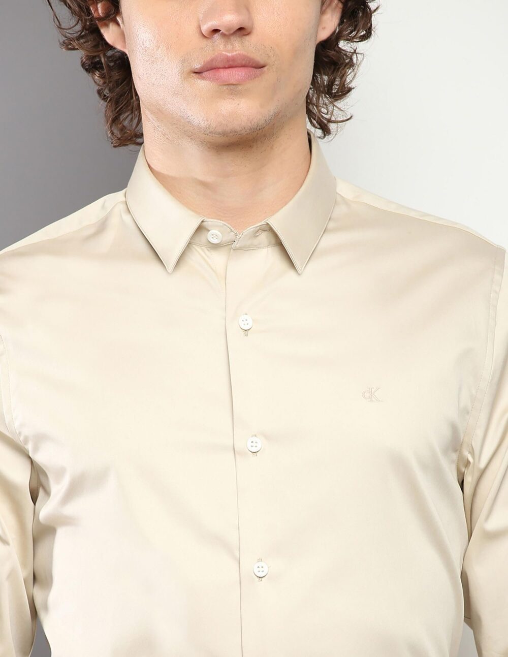 Calvin Klein Jeans Department1070 Solid Slim Fit Shirt (J319744ACI_Classic Beige S) - Image 2